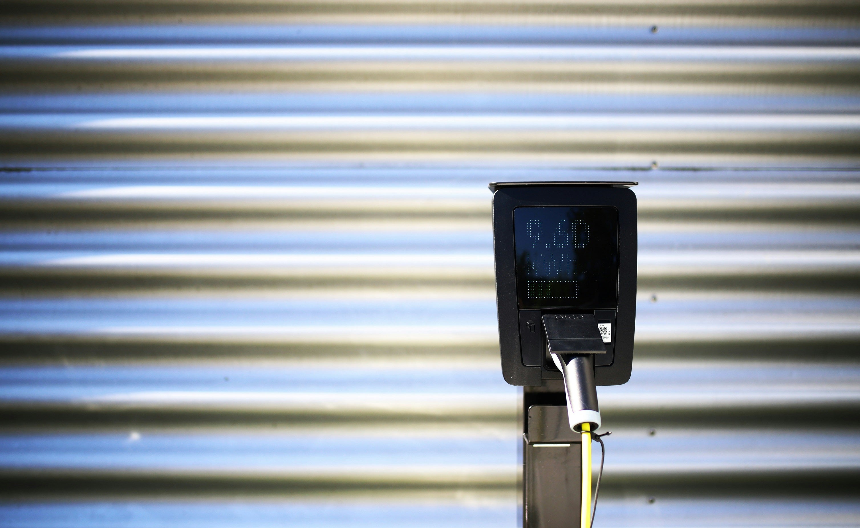 what-is-the-difference-between-kw-and-kwh-daolar-ev